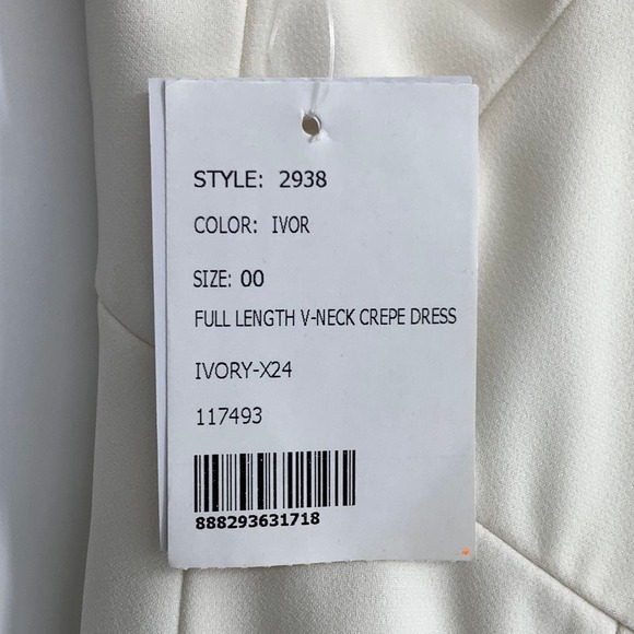 NEW Dessy Collection Size 00 Halter Front Open Back Dress Ivory $263 msrp I24-18 - Picture 10 of 10